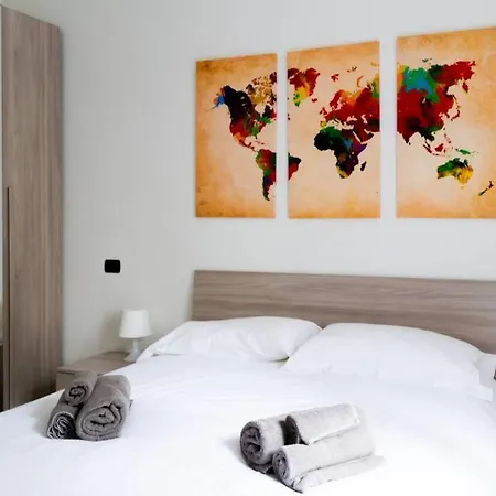 Mattias Apt - The House Of Travelers Como Exterior photo