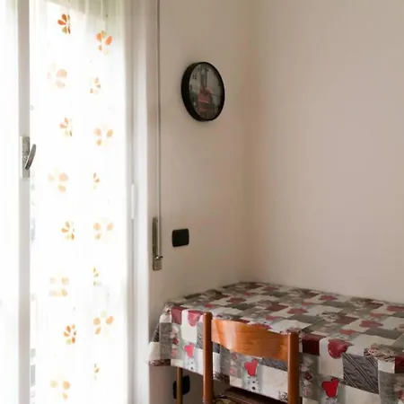 Mattias Apt - The House Of Travelers Como Exterior photo