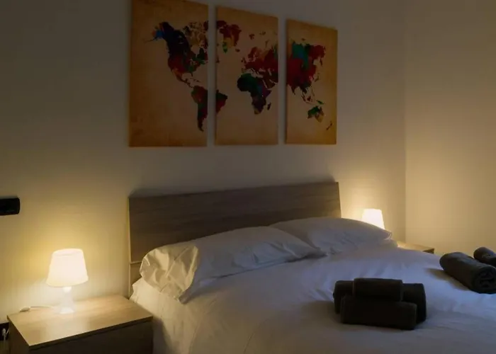 Mattias Apt - The House Of Travelers